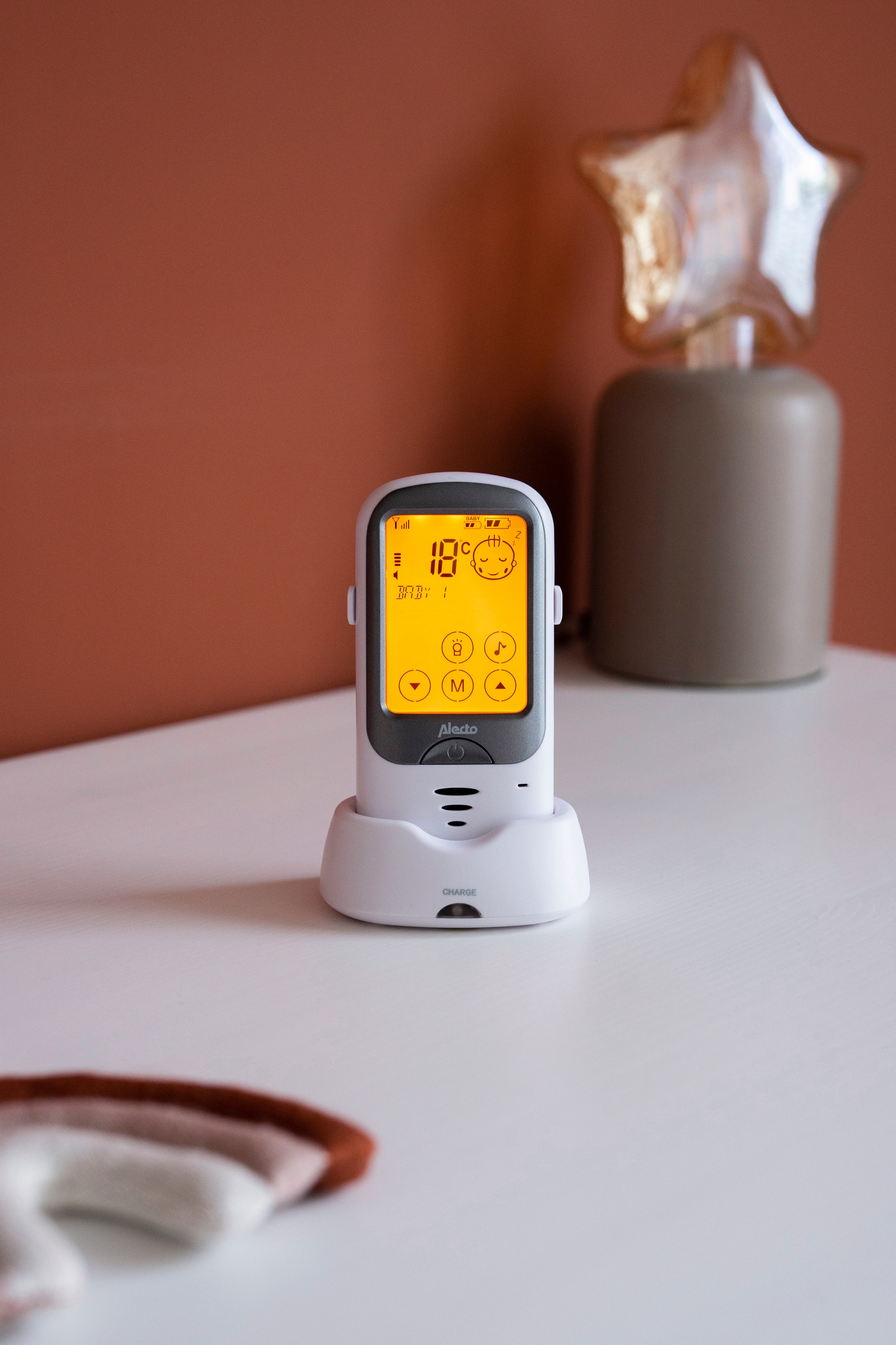 alecto-baby-dbx-68-babyphone-longue-port-e-blanc-1000-m image 7